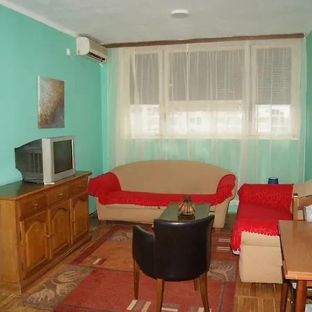 Apartman S Apartment *