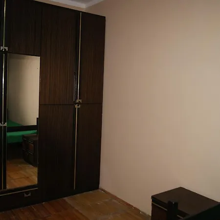 Apartman S アパート *